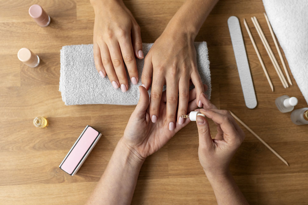 Mga Manicure Tool at Peripheral Tool, Pati na rin ang Paggamit ng mga Ito