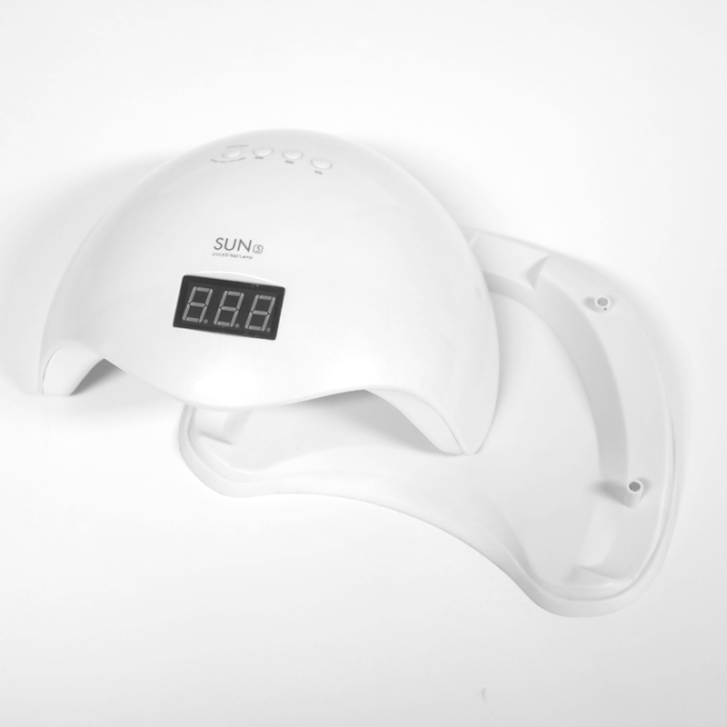 Mahalagang Nail Lamp para sa mga Nagsisimula